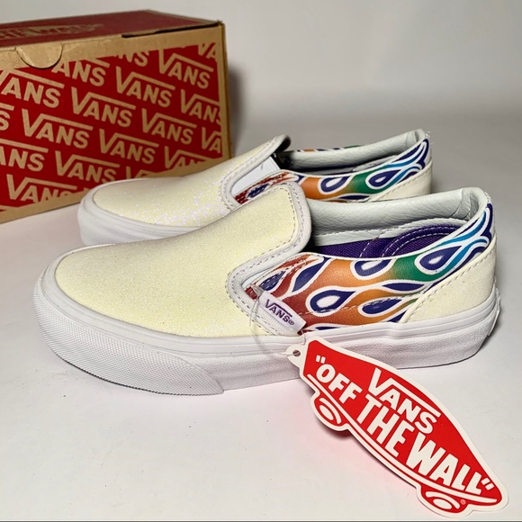 van slip on kids